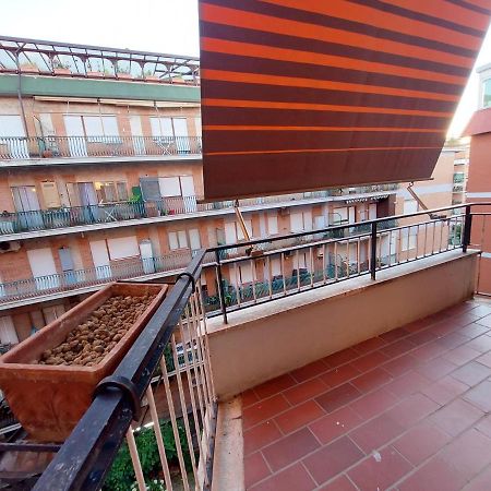 12Min Da Roma Centro Stanza Grande E Luminosa Ξενοδοχείο Τσιαμπίνο Εξωτερικό φωτογραφία